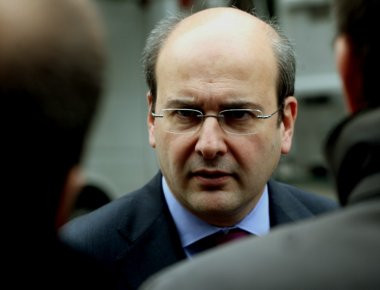 Επίθεση Χατζηδάκη σε Α.Τσίπρα για τα εγκαίνια της Ιονίας Οδού